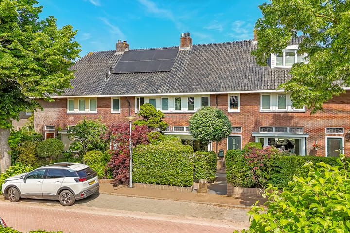 Foto 4 van De Ruyterstraat 56