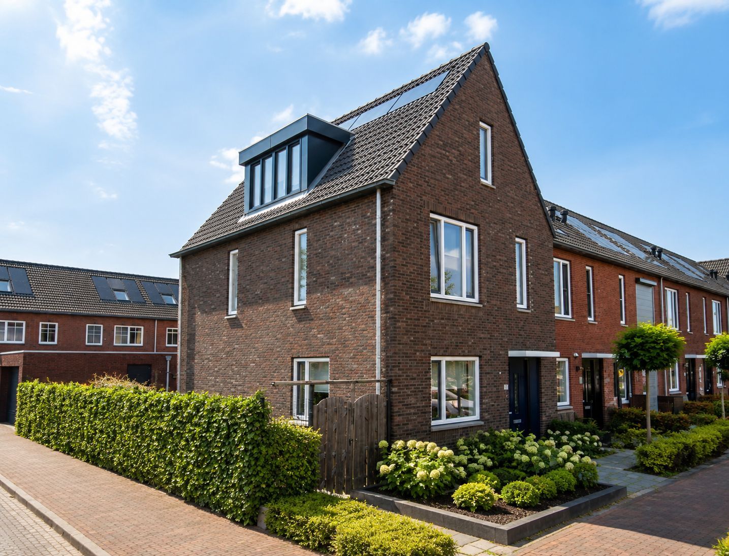 Huis Klompenmaker 49 — foto 1