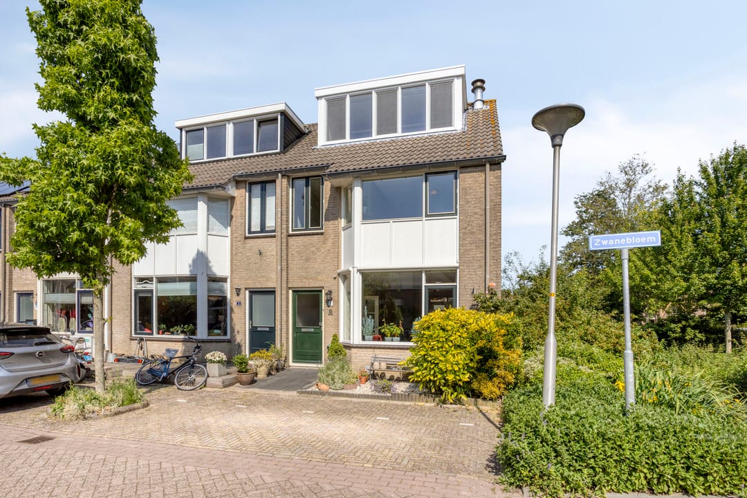 Photo 37 of Zwanebloem 1