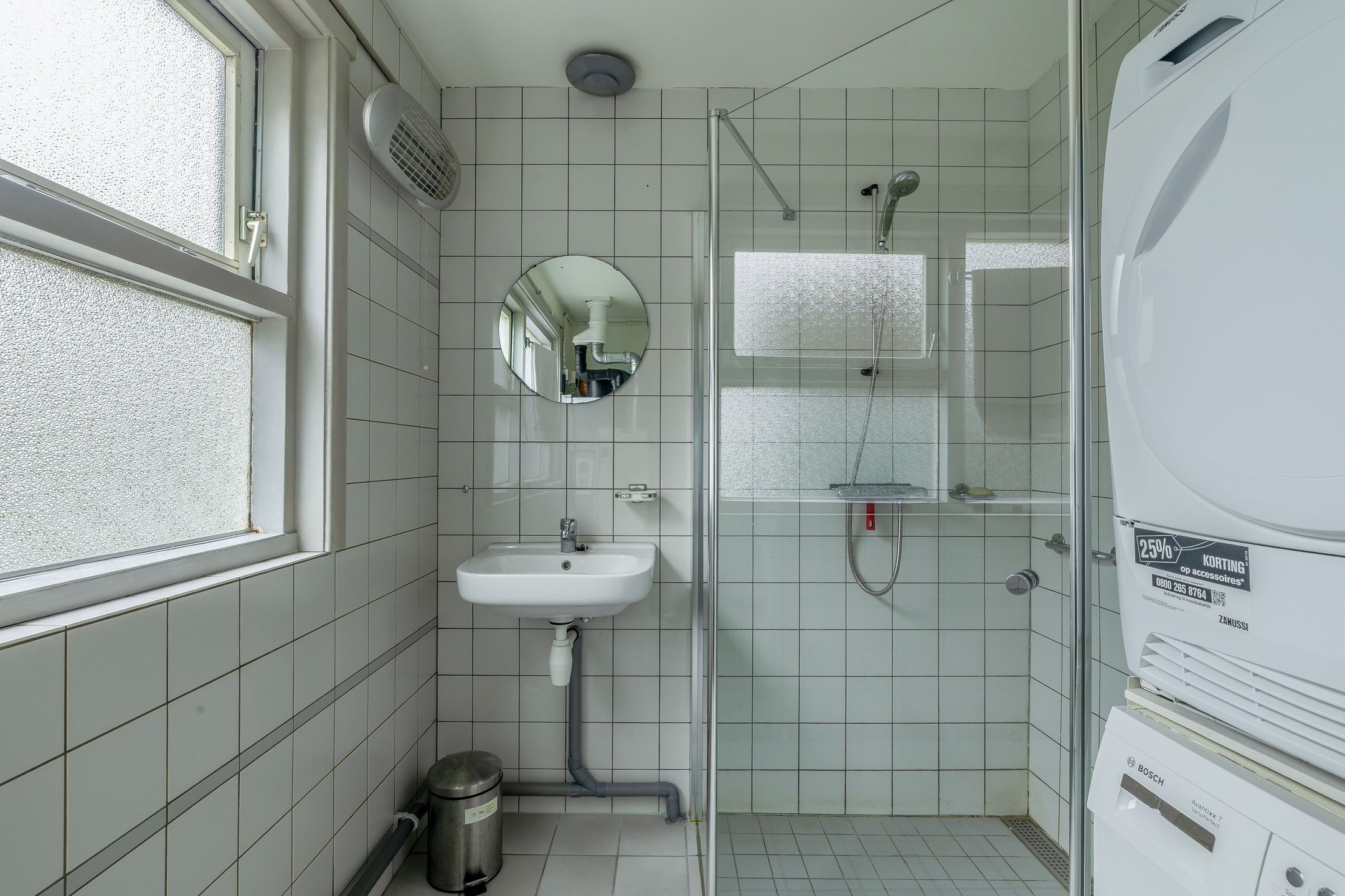 Charming 1930 End Terrace House with Deep Sunny Garden in Wormer — 30