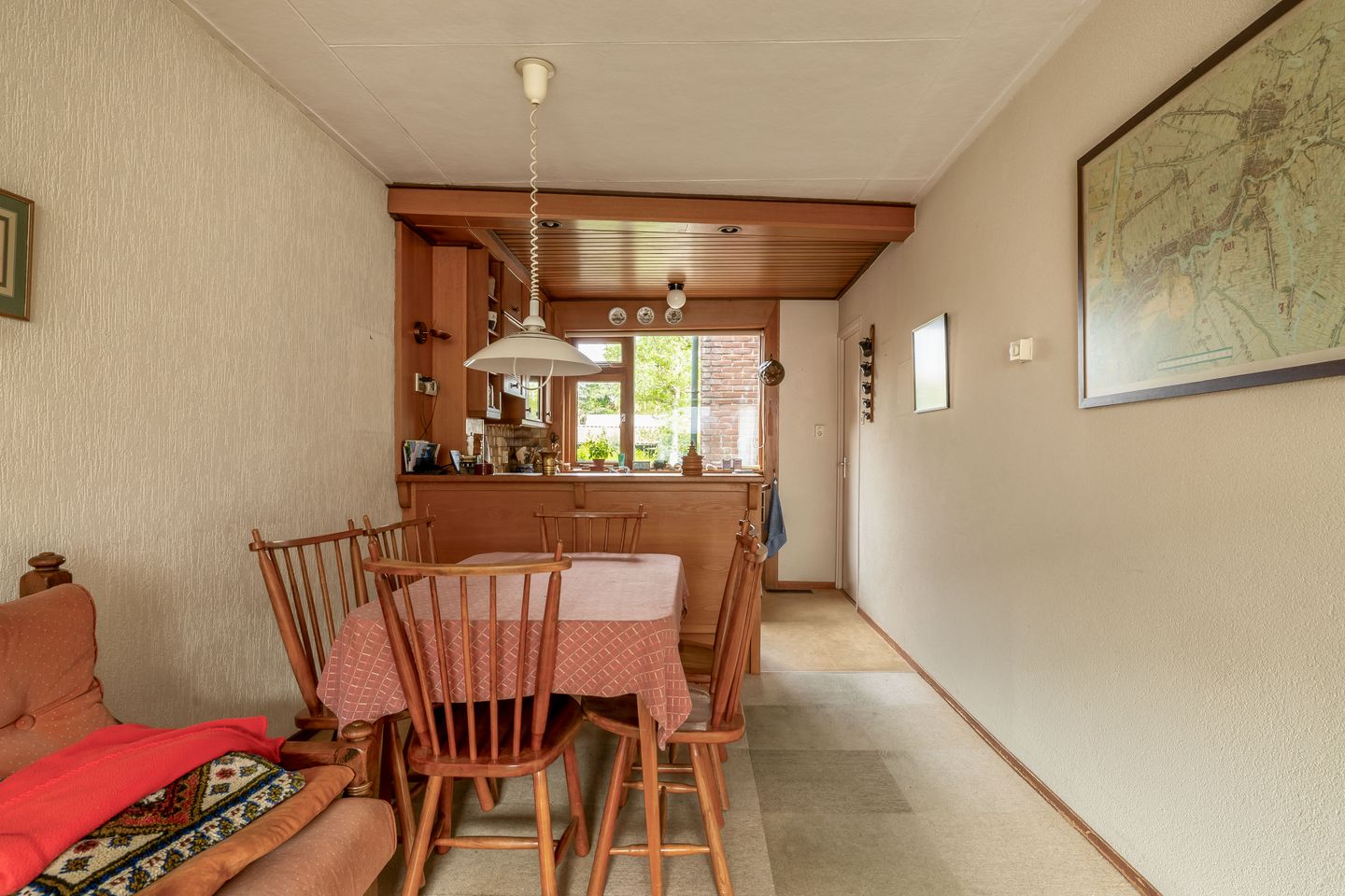 Charming 1930 End Terrace House with Deep Sunny Garden in Wormer — 10