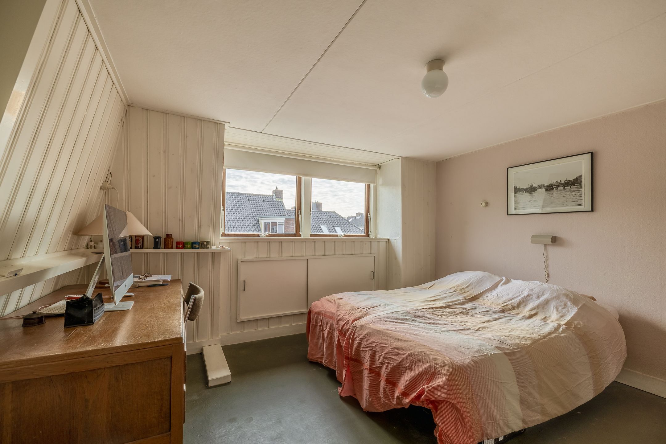 Charming 1930 End Terrace House with Deep Sunny Garden in Wormer — 27