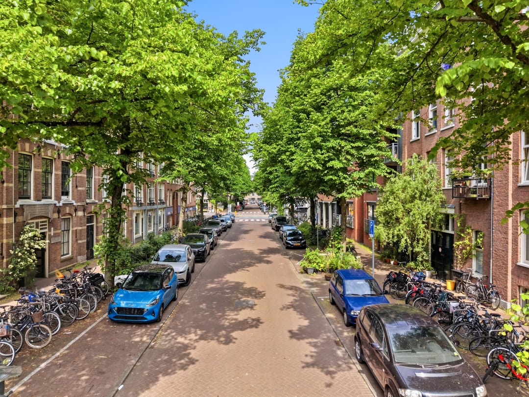 Foto 2 van Van Oldenbarneveldtstraat 49-H