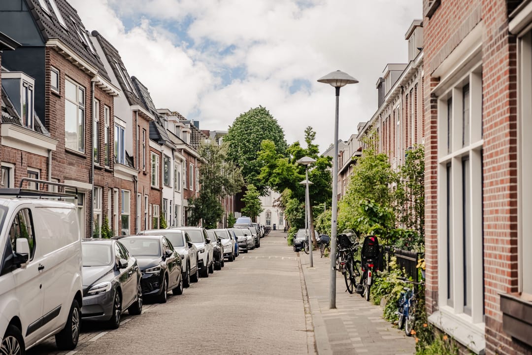 Photo 32 of Bekkerstraat 45