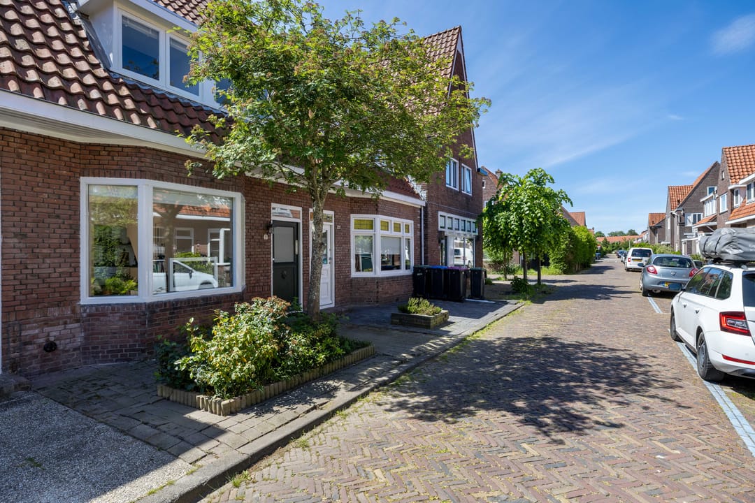 Photo 7 of Beetgumerstraat 21