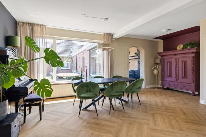 Photo 3 of Chrysantenstraat 32