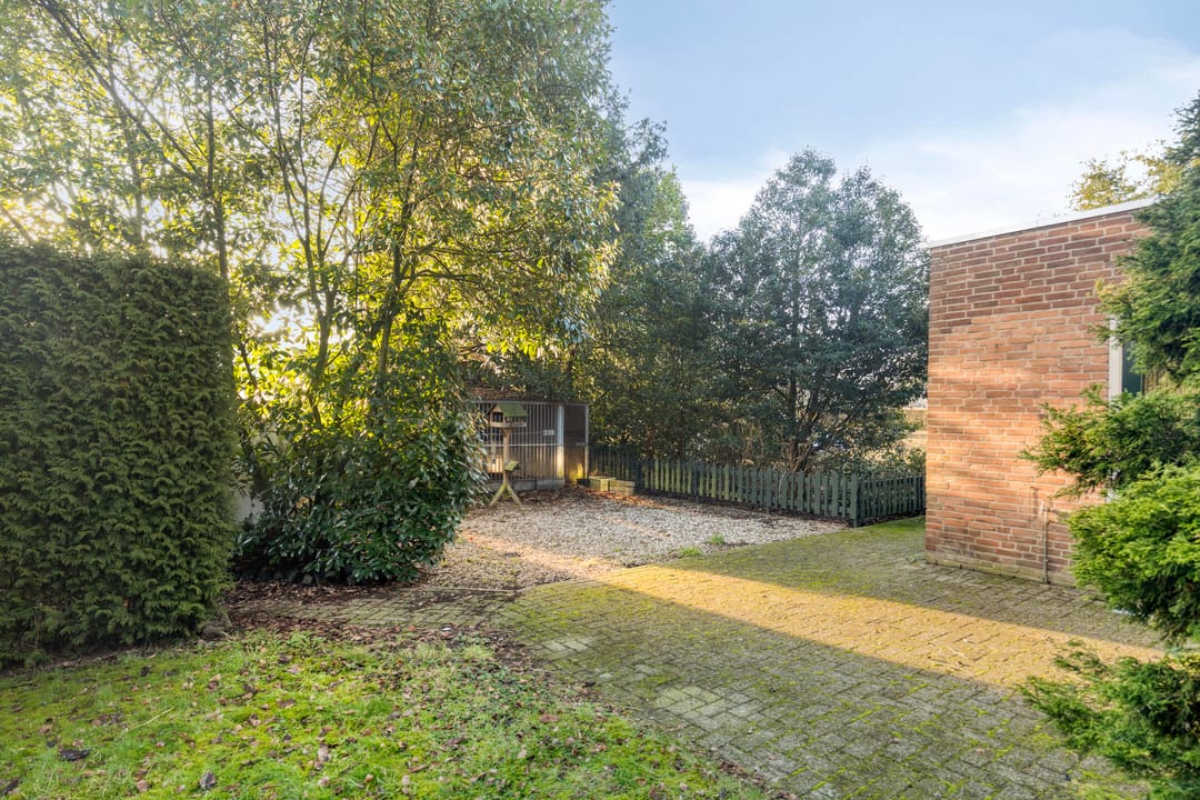 Photo 32 of Zesweg 6
