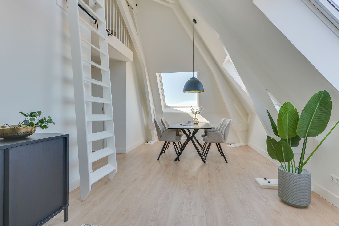 Photo 10 of Gashouderstraat 8-A16
