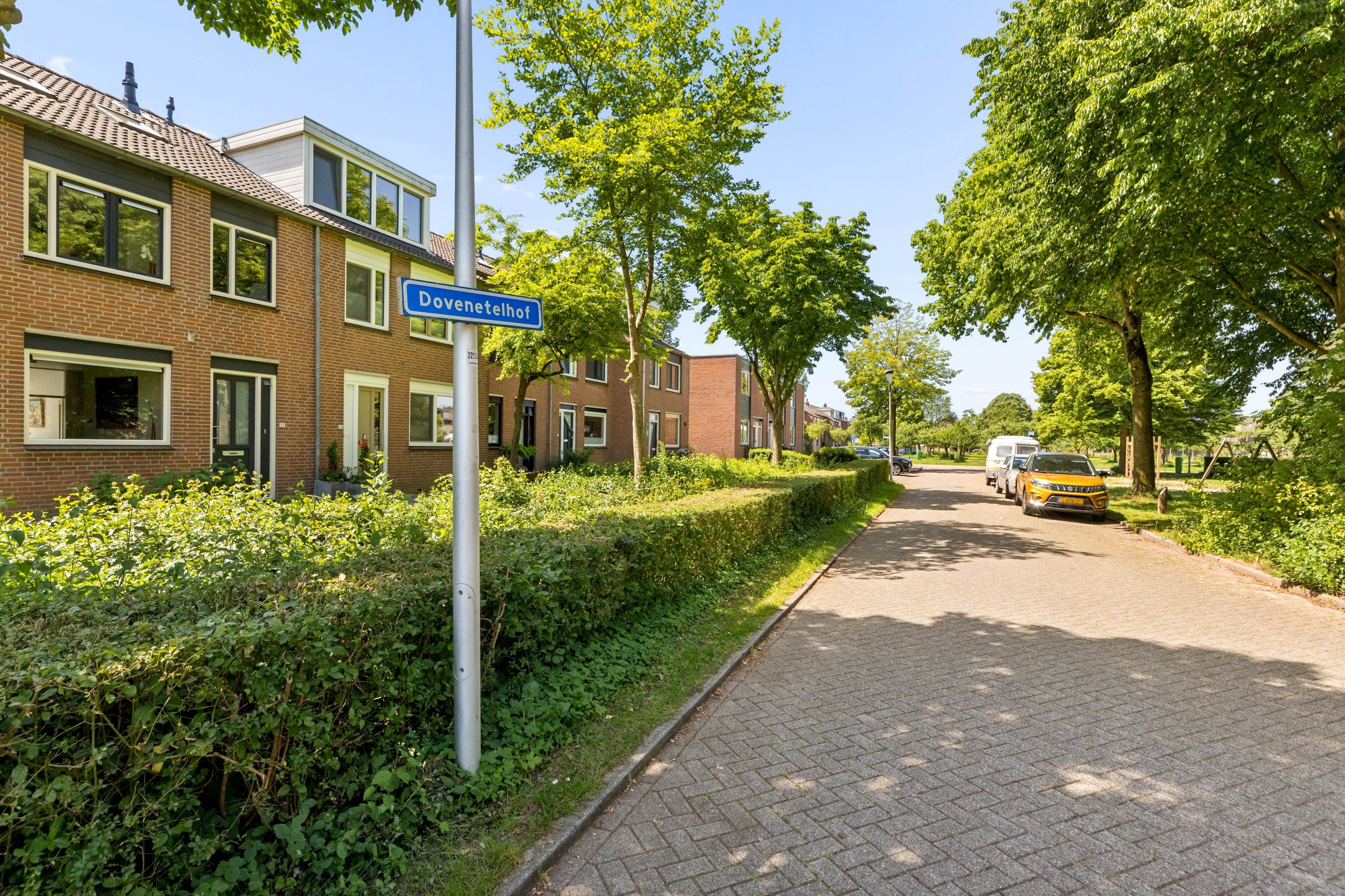 Foto 45 van Dovenetelhof 37
