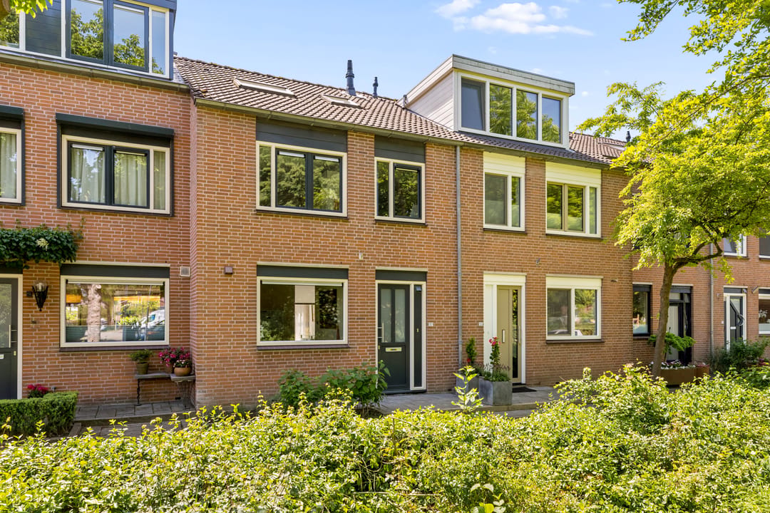 Foto 1 van Dovenetelhof 37