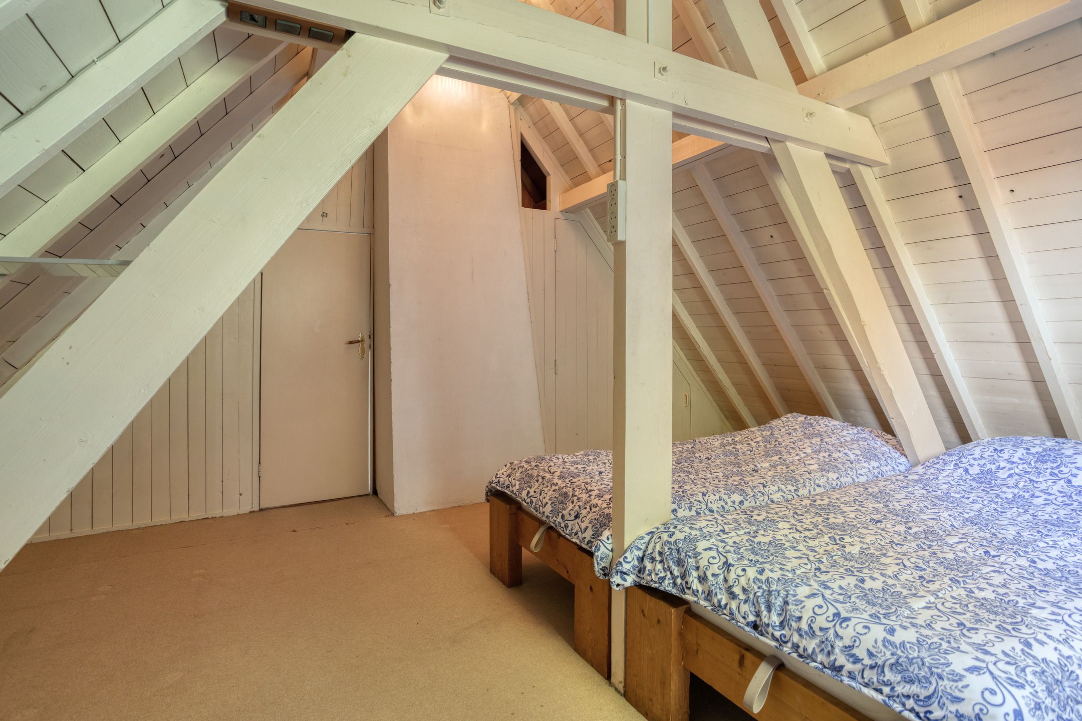 Characteristic detached house with unique layout and river views in Heusden — 33