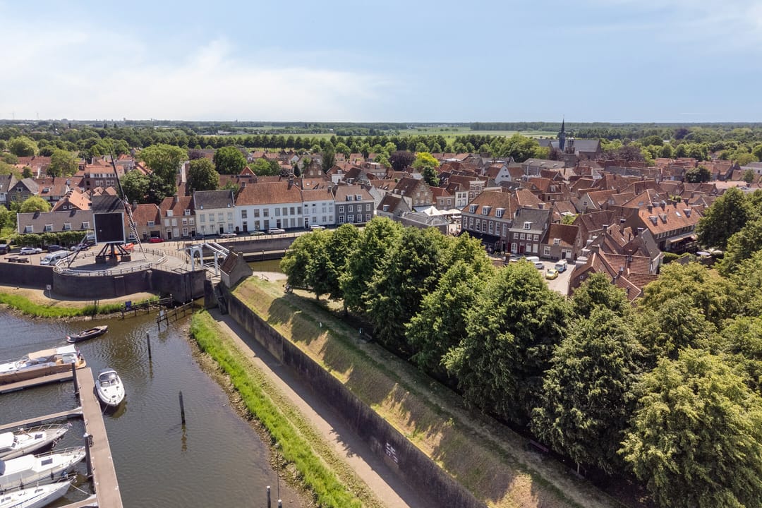 Characteristic detached house with unique layout and river views in Heusden — 52