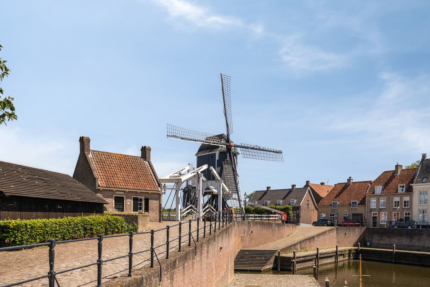 Characteristic detached house with unique layout and river views in Heusden — 49