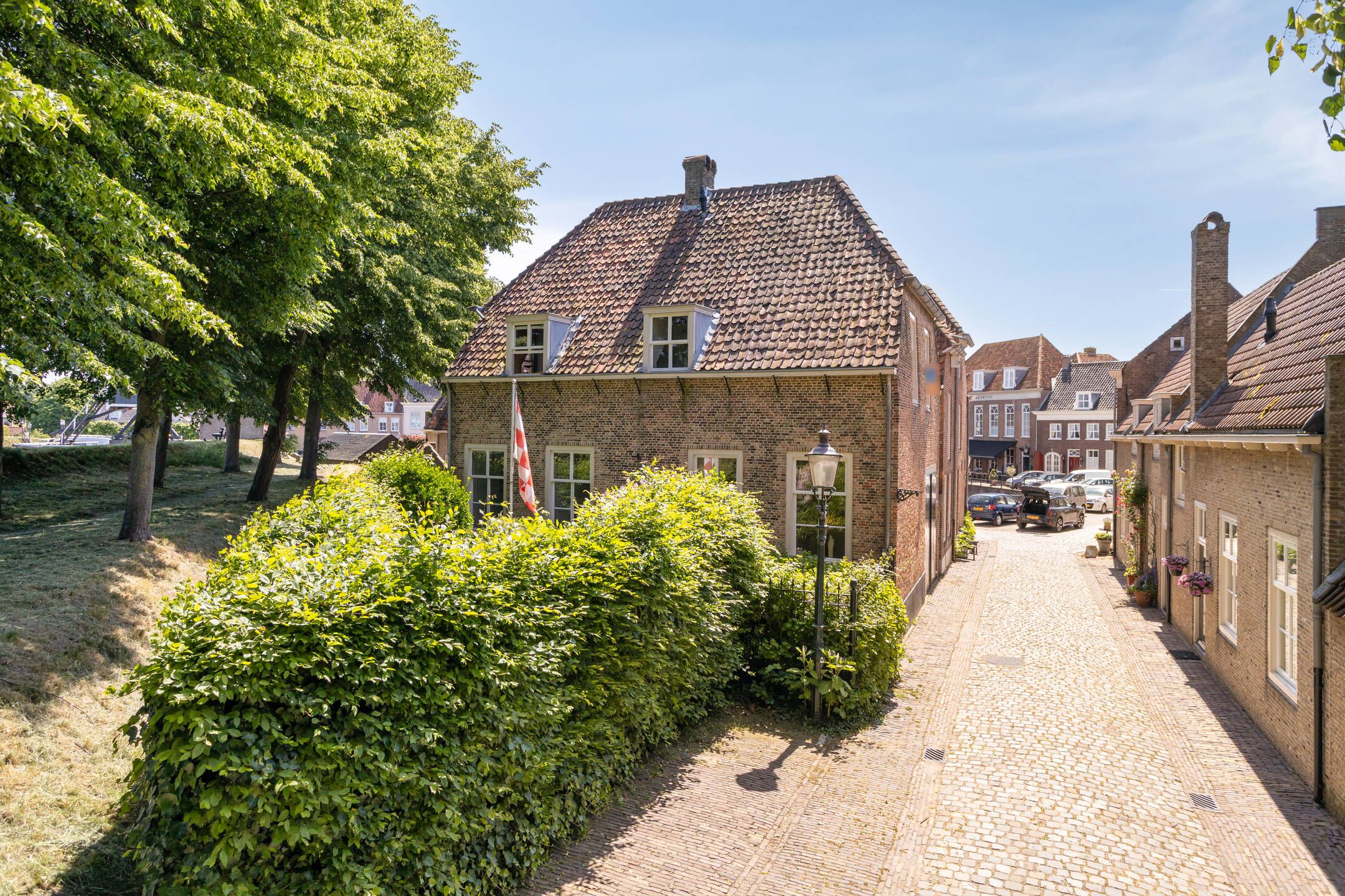 Characteristic detached house with unique layout and river views in Heusden — 45