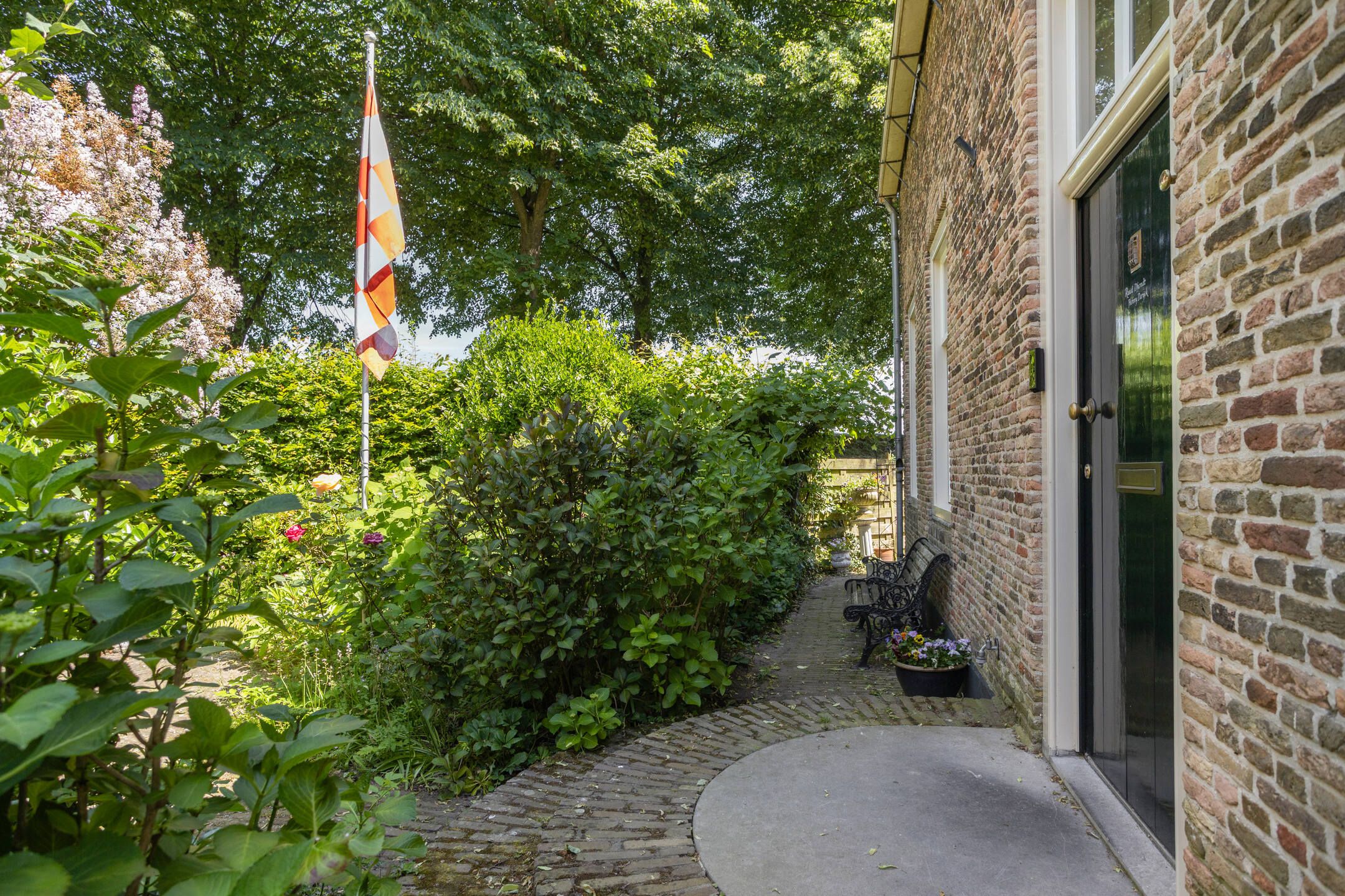 Characteristic detached house with unique layout and river views in Heusden — 39