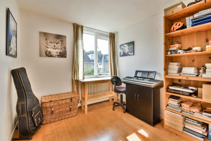 Tussenwoning te koop: Minnaertweg 52, Dordrecht