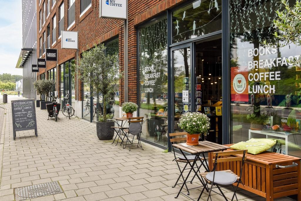 Photo 33 of Amstelvlietstraat 169