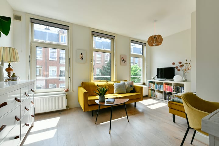 Photo 2 of Cliffordstraat 20-2