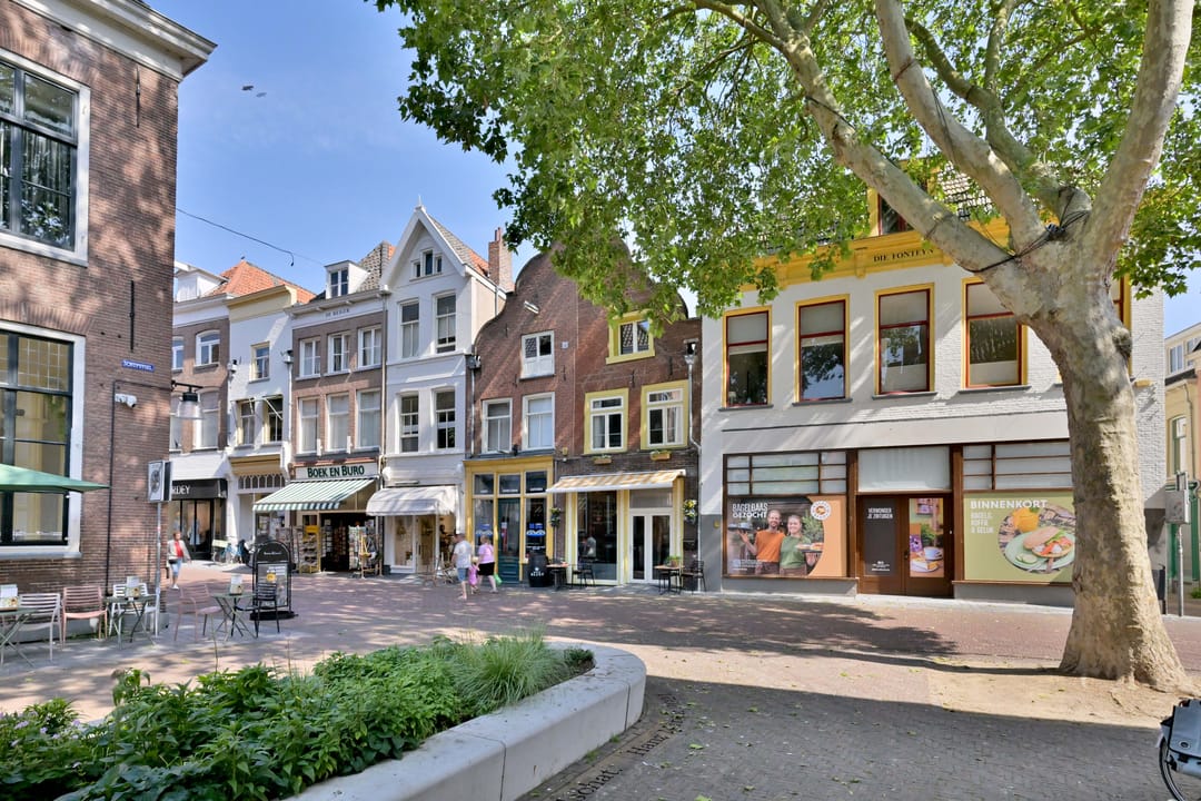 Foto 46 van Beukerstraat 83