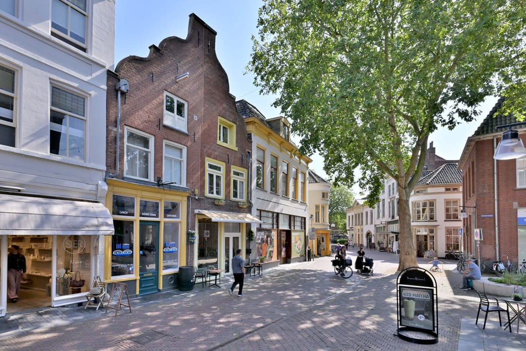 Foto 47 van Beukerstraat 83