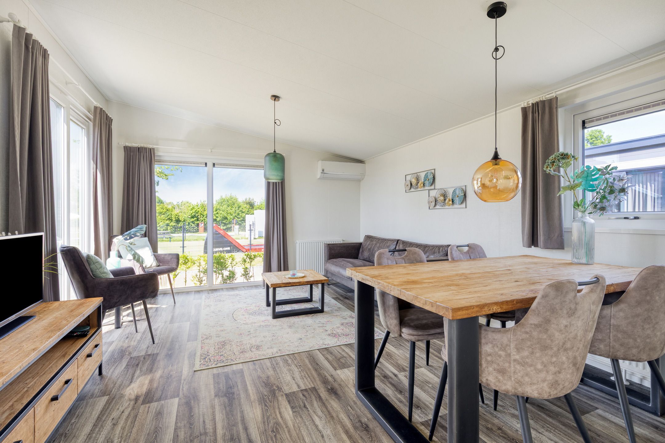 2-bedroom freehold villa in Scherpenisse — photo 3 of 5