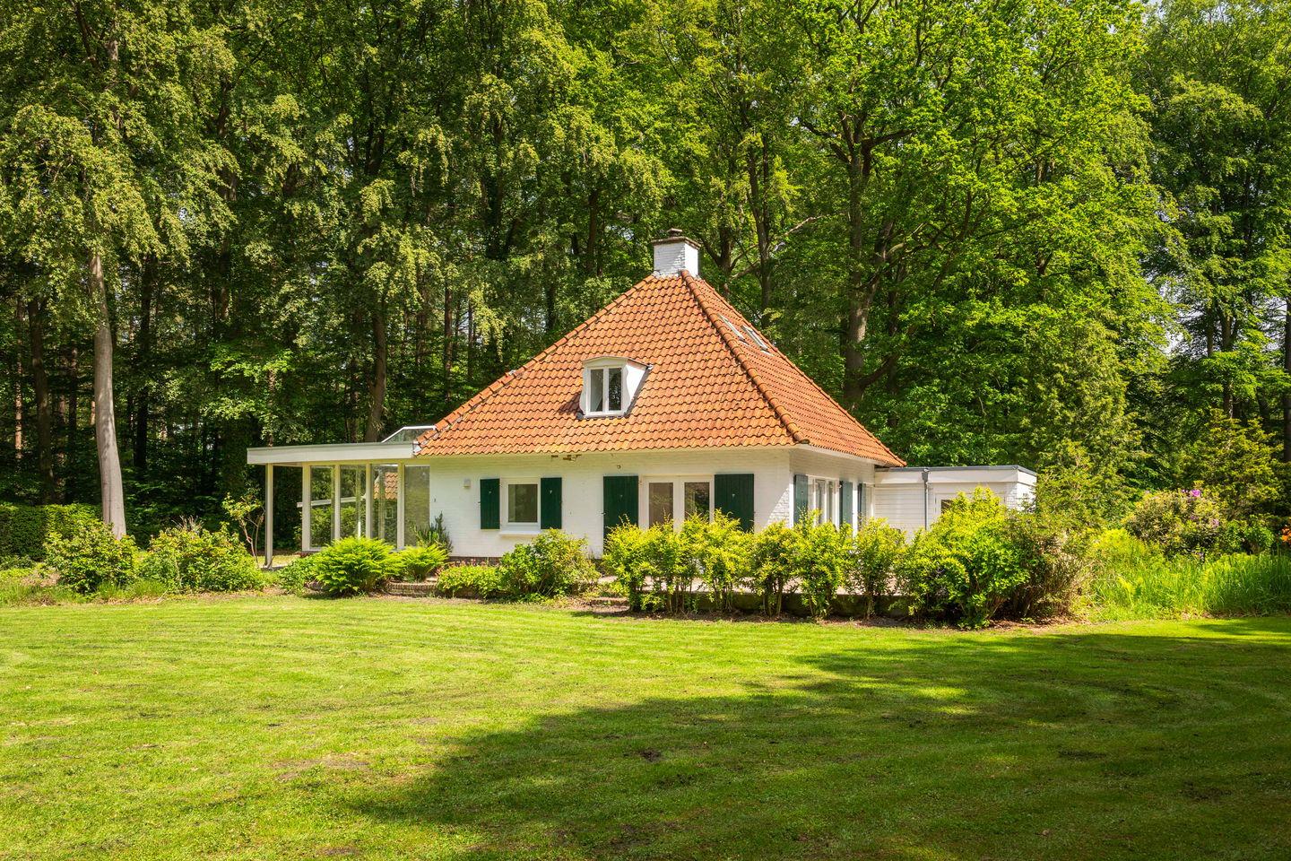 Idyllic Country House 't Onvree in a Forested Estate near Lochem — 34