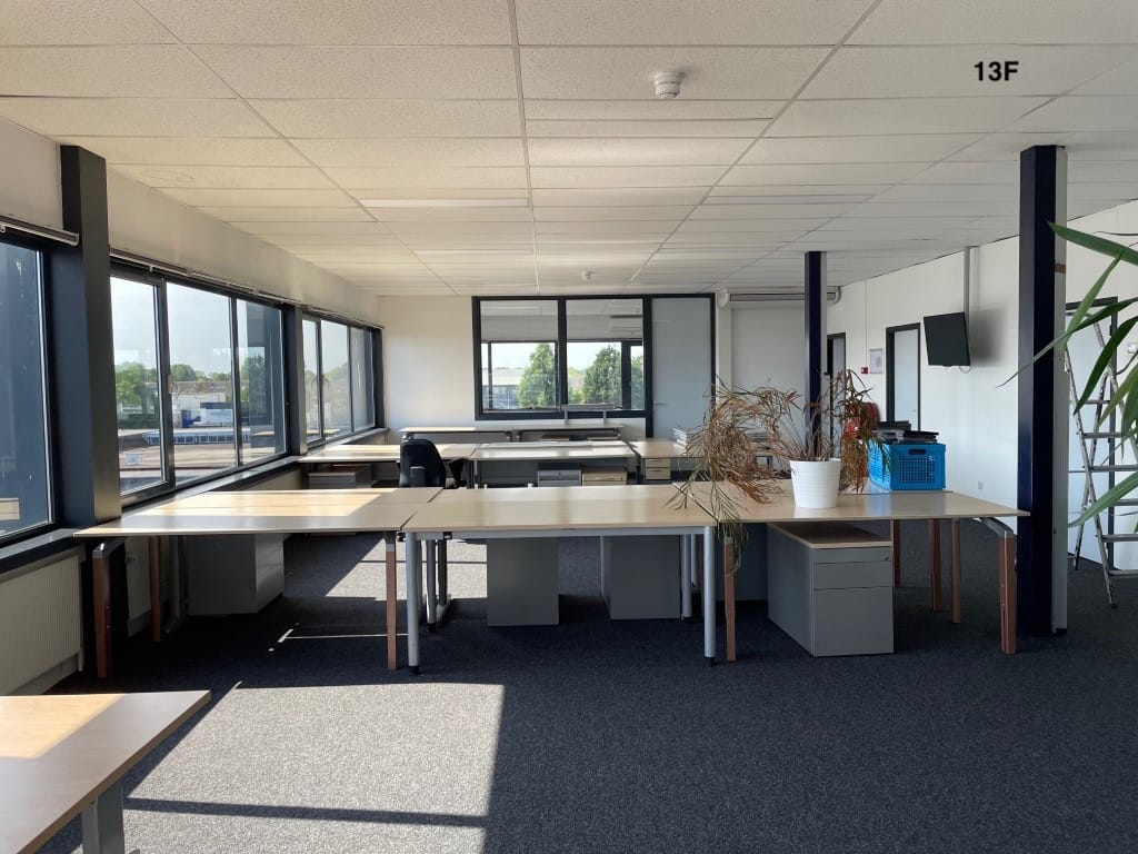 View photo 2 of Weerenweg 13