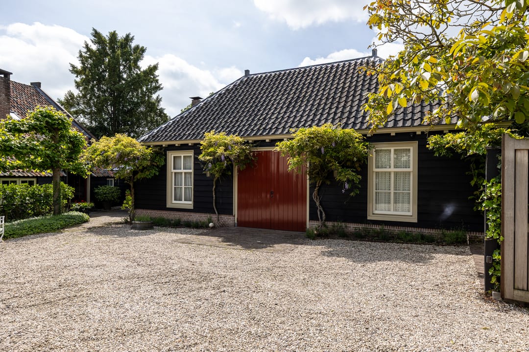 Photo 41 of Burgemeester van den Boschstraat 3