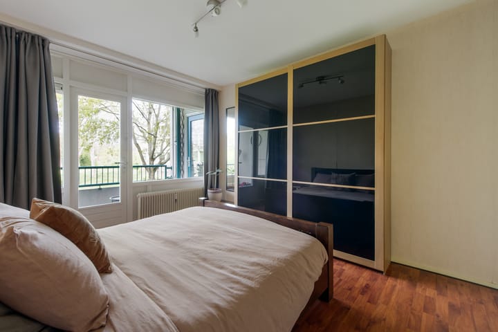 Appartement te koop: Engelandlaan 310, Haarlem