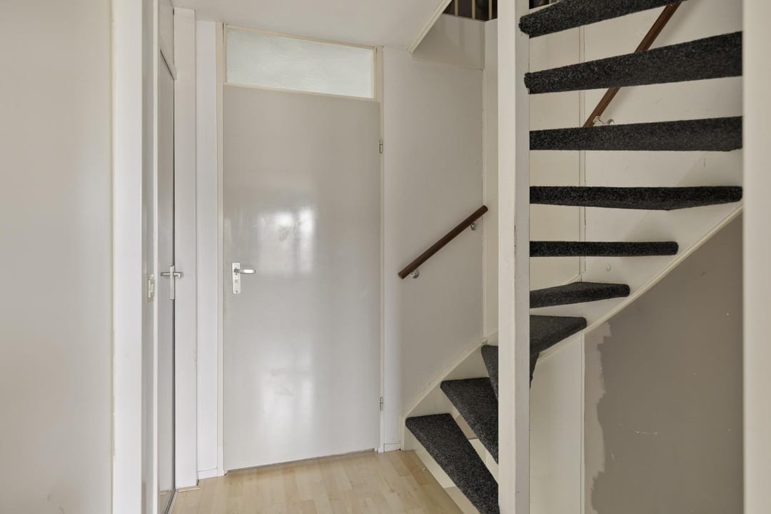 Photo 11 of Norenberg 44
