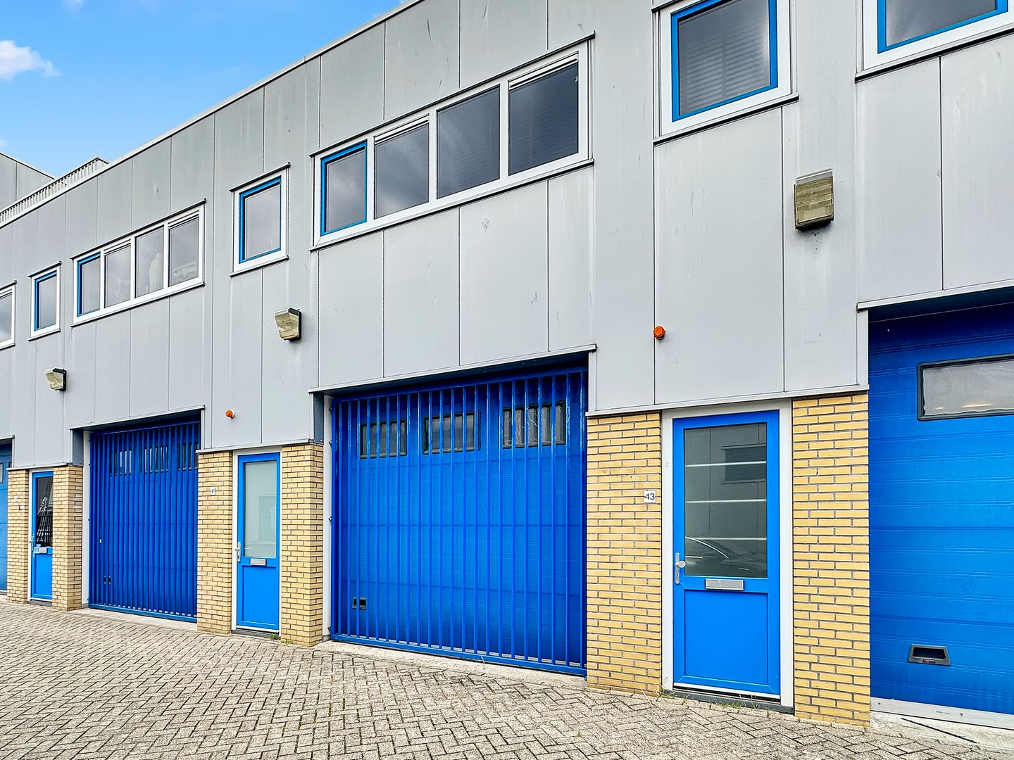 View photo 1 of Kagerweg 43