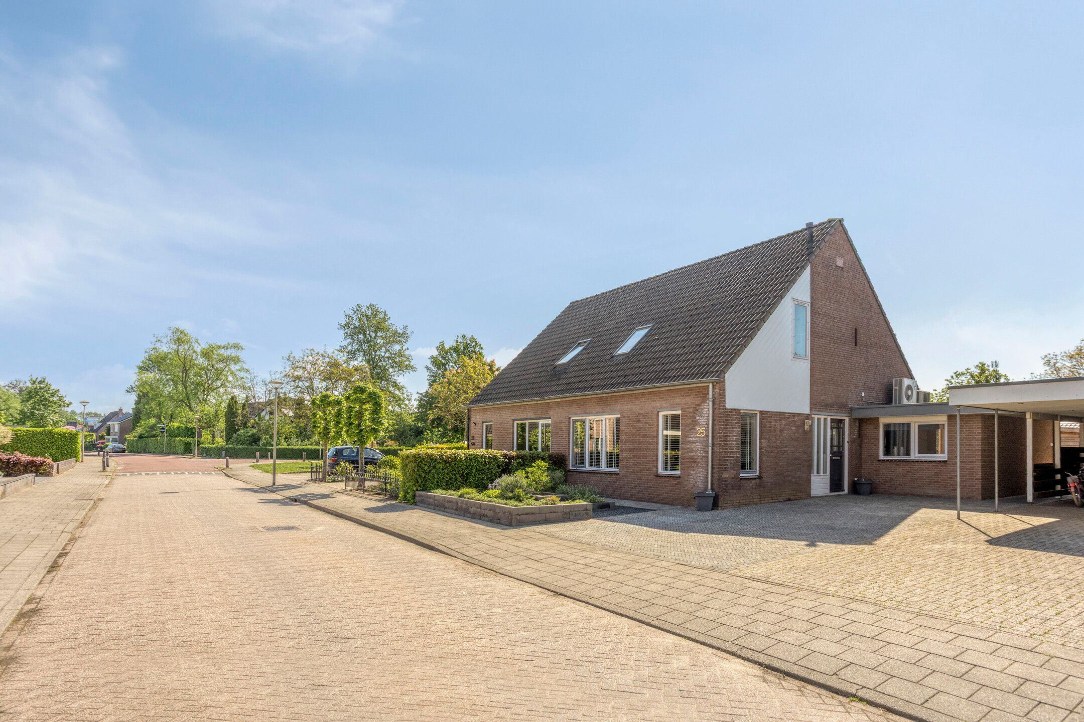 Photo 33 of Burgemeester van Gilsstraat 25