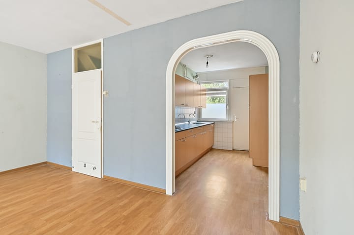 Tussenwoning te koop: Bezaanstraat 18, Zaandam