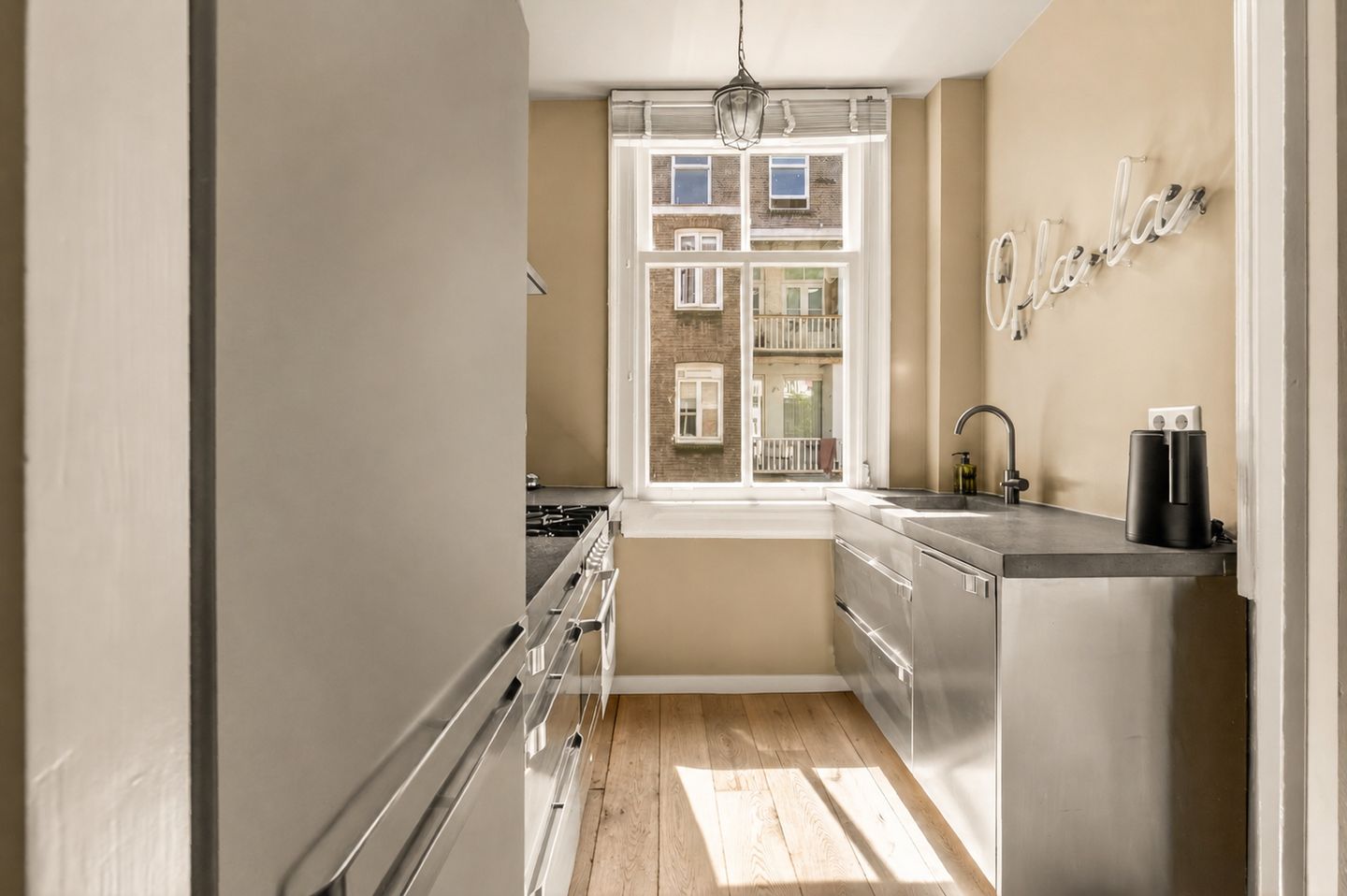 Photo 10 of Van Ostadestraat 286-1