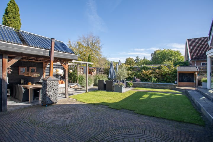 Photo 3 of Dennenlaan 9