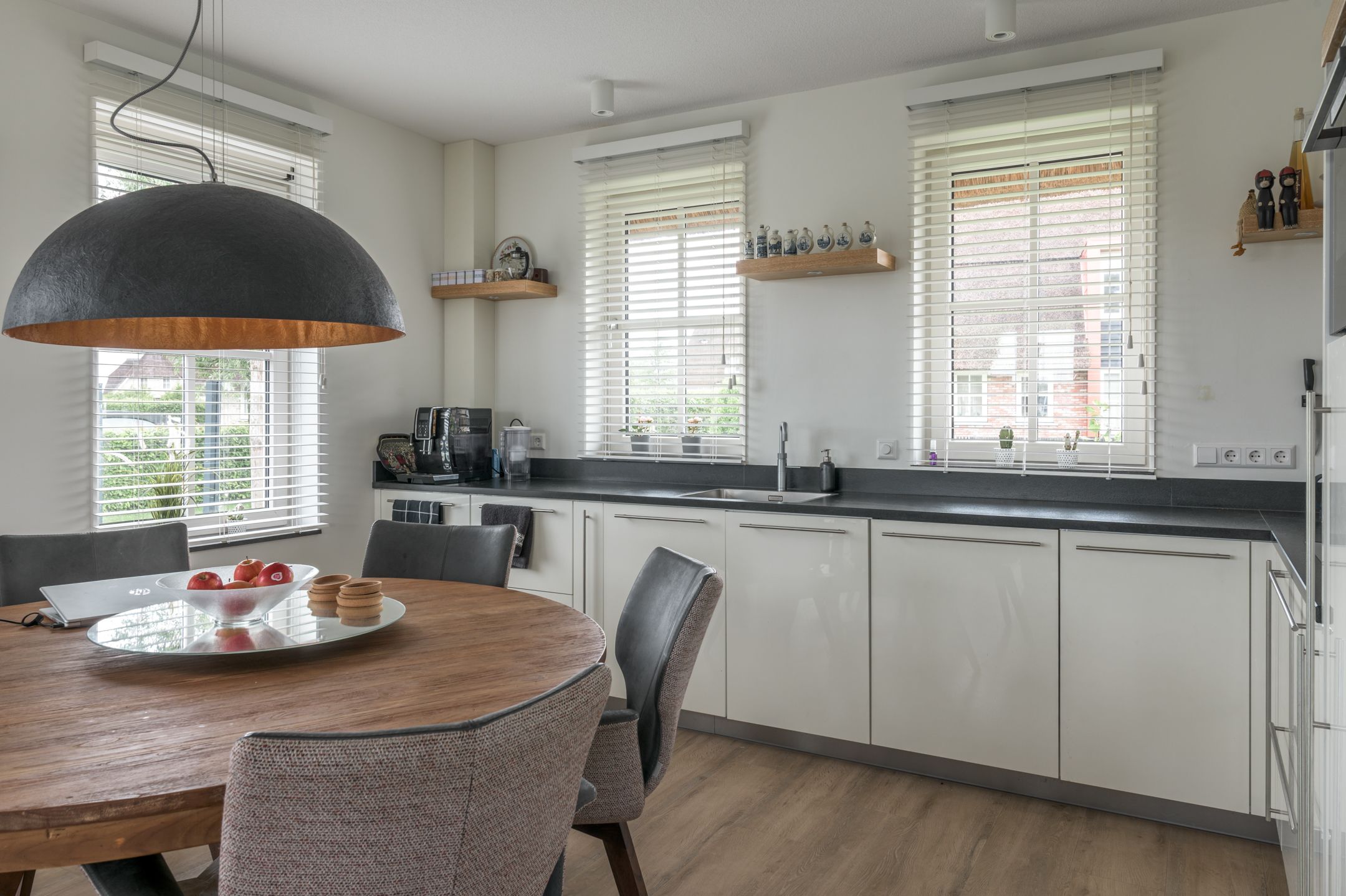 3-bedroom freehold villa in Delfstrahuizen — photo 3 of 5