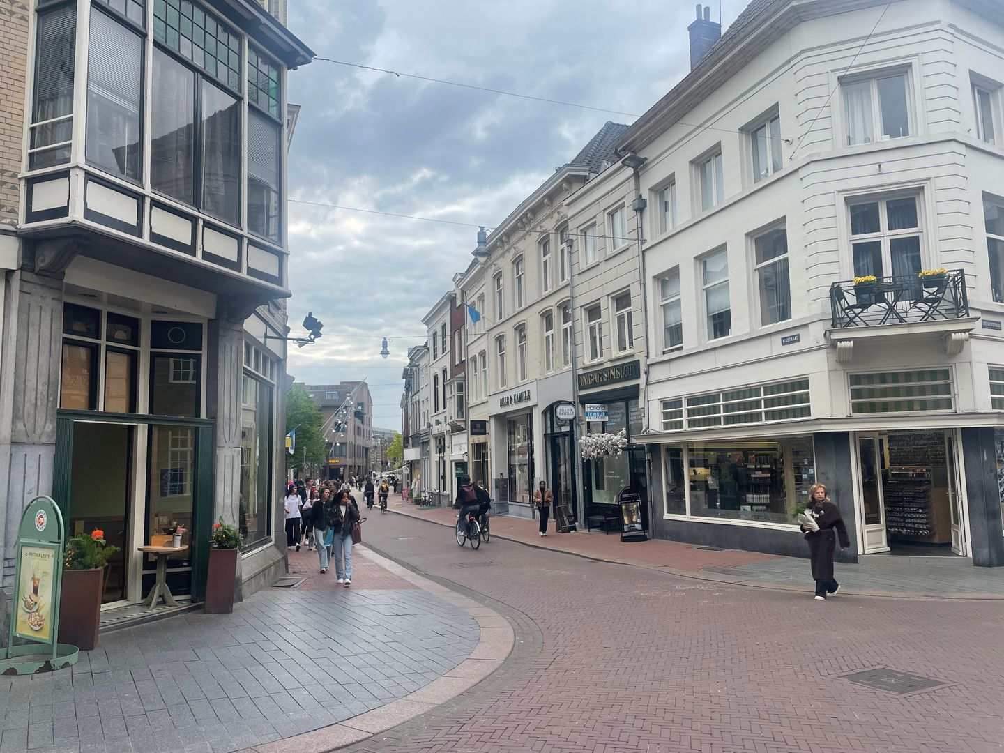 View photo 4 of Visstraat 3