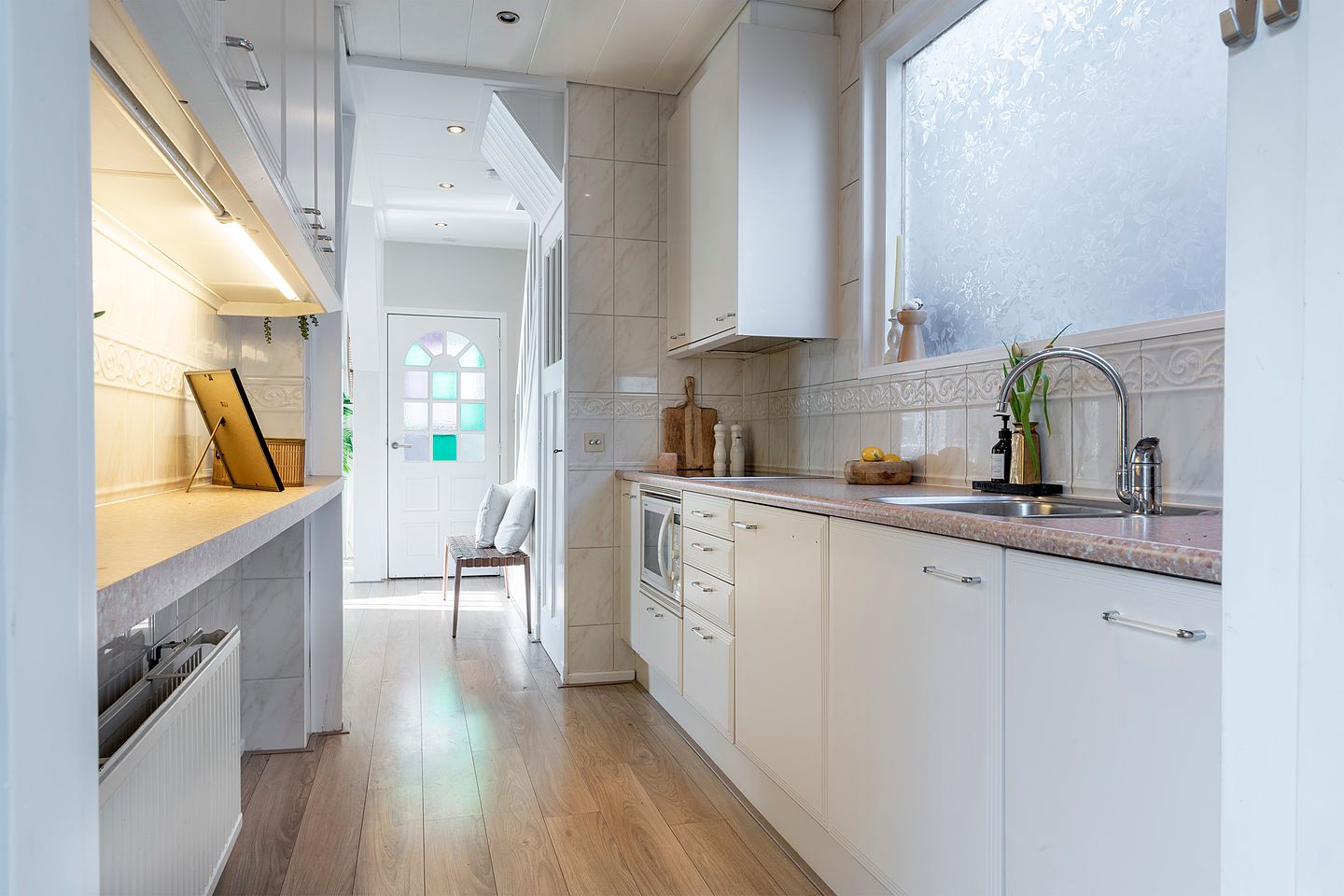 Spacious detached 1930s home with versatile outbuilding and annex in the center of Uitgeest — 19