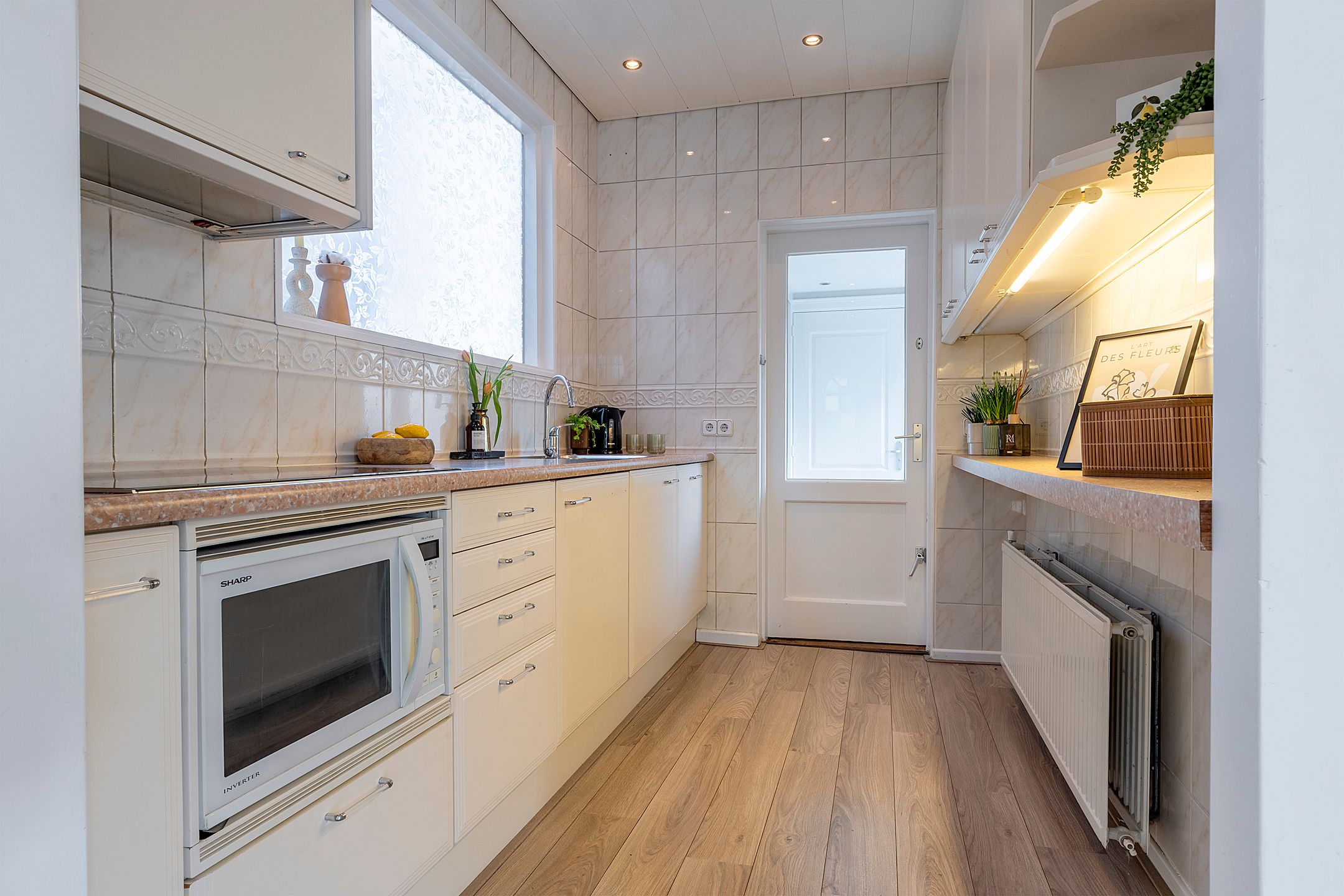 Spacious detached 1930s home with versatile outbuilding and annex in the center of Uitgeest — 18