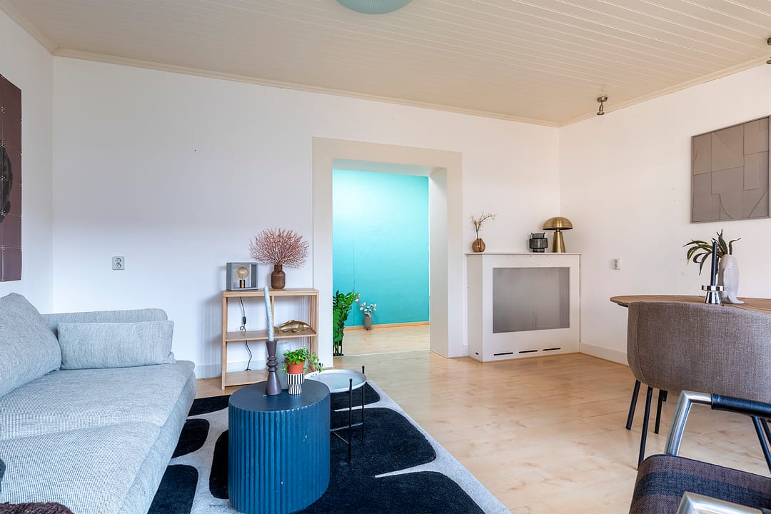 Spacious detached 1930s home with versatile outbuilding and annex in the center of Uitgeest — 41