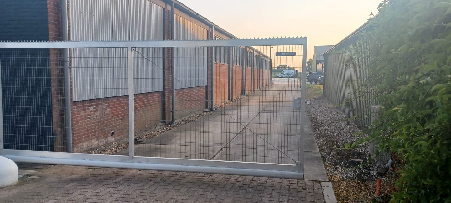 View photo 3 of Bredeweg 26-b