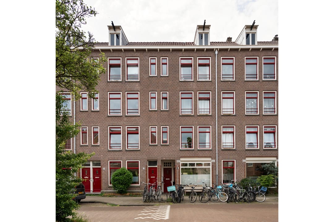 Spacious and sunny apartment with bought-off leasehold in Amsterdam's Indische Buurt — 28
