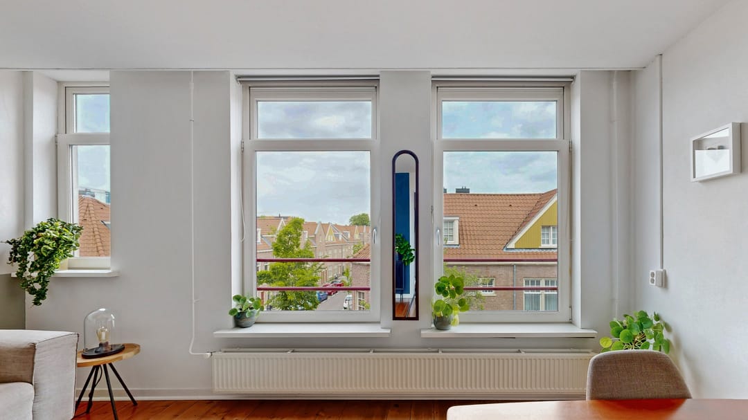 Spacious and sunny apartment with bought-off leasehold in Amsterdam's Indische Buurt — 7