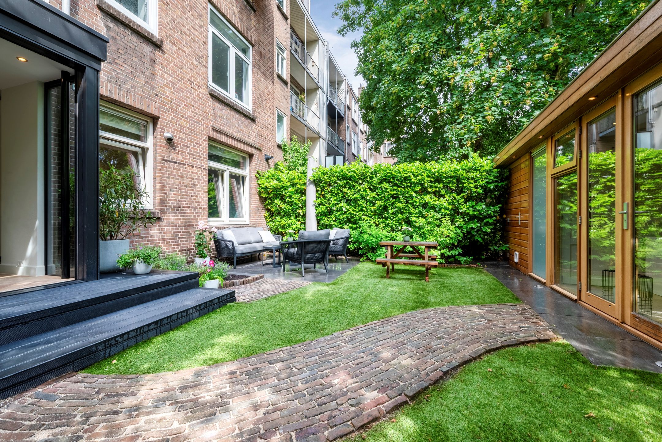Apartment in Amsterdam, Scheldebuurt, Zuid