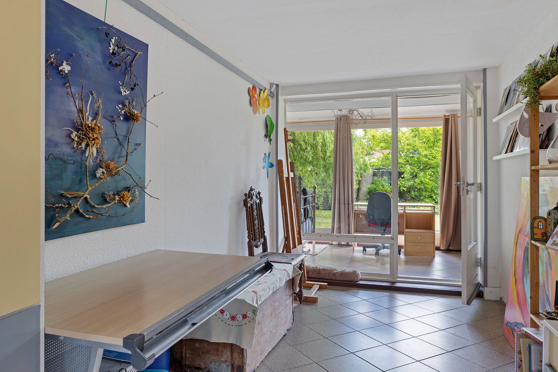 Spacious Detached Home with Park-like Garden and Versatile Workshop in Wippingen — 27