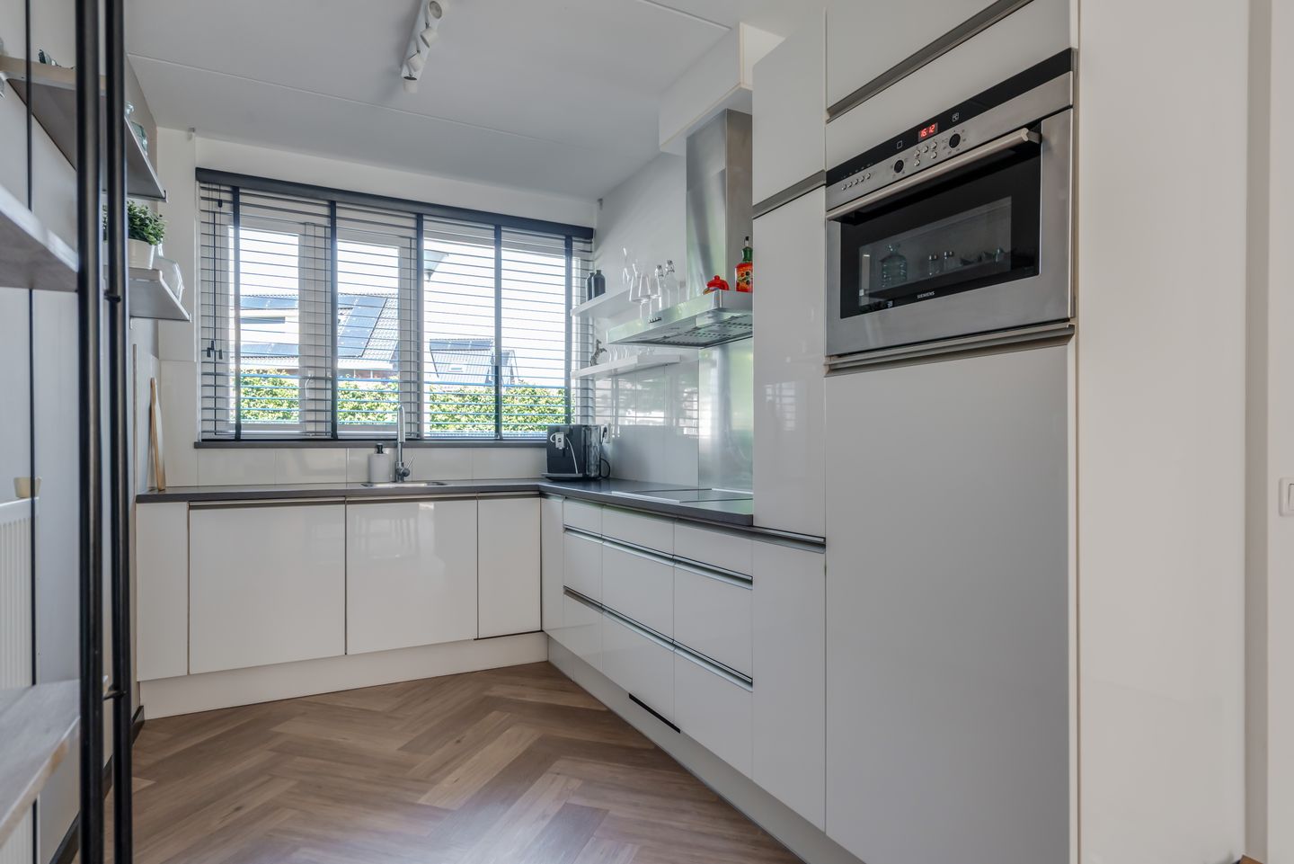 Foto 14 van Nijerwalstraat 113