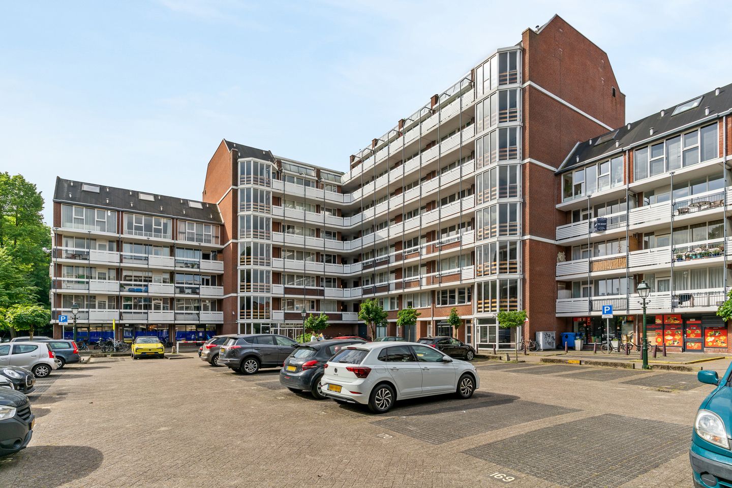 Photo 40 of Frederikstraat 769