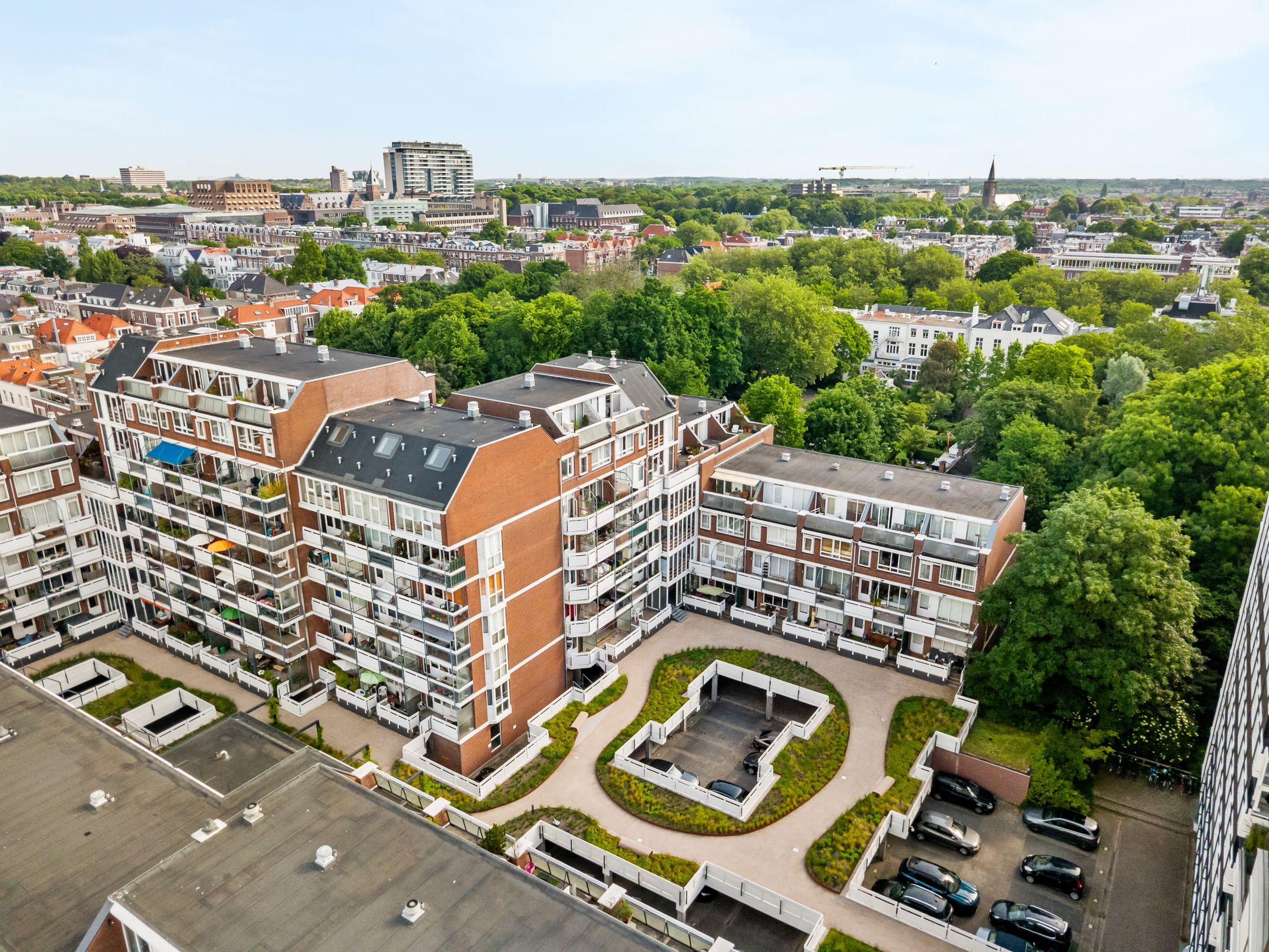 Photo 39 of Frederikstraat 769