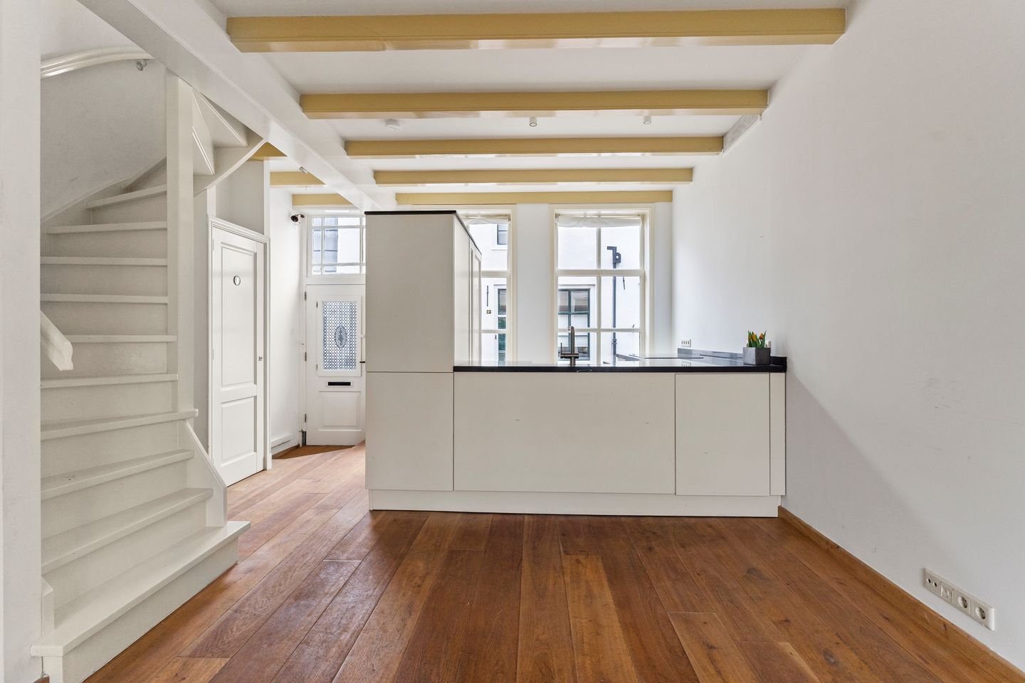 Photo 10 of Peperstraat 5