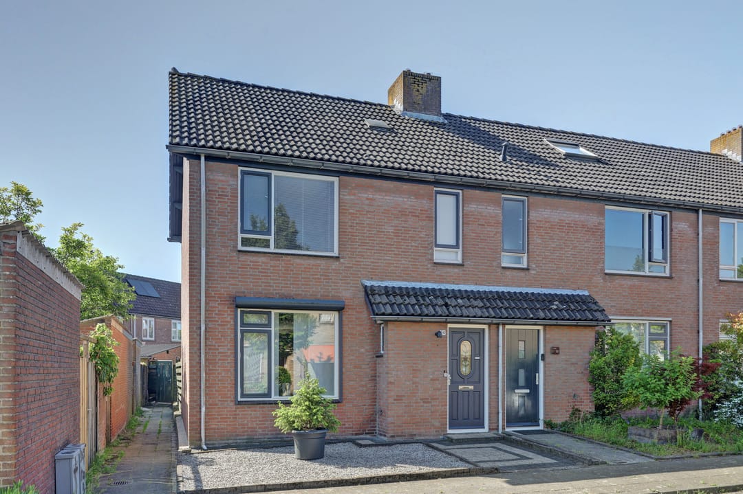 Foto 7 van Zilvermeeuw 24